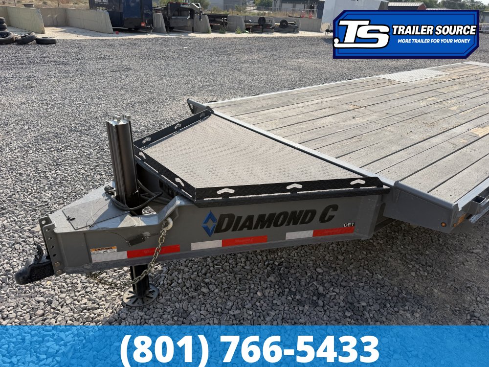 8.5x24 Diamond C DET 207 Tilt Trailer - 15K GVWR - Hydraulic Jack(s), Solar Panel