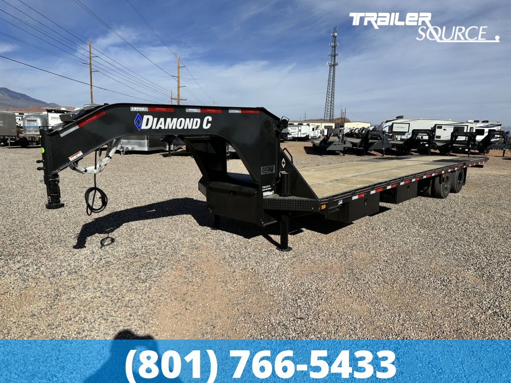 8.5x35 Diamond C FMAX HDT 35' 25.9K Hydraulic Dovetail Gooseneck