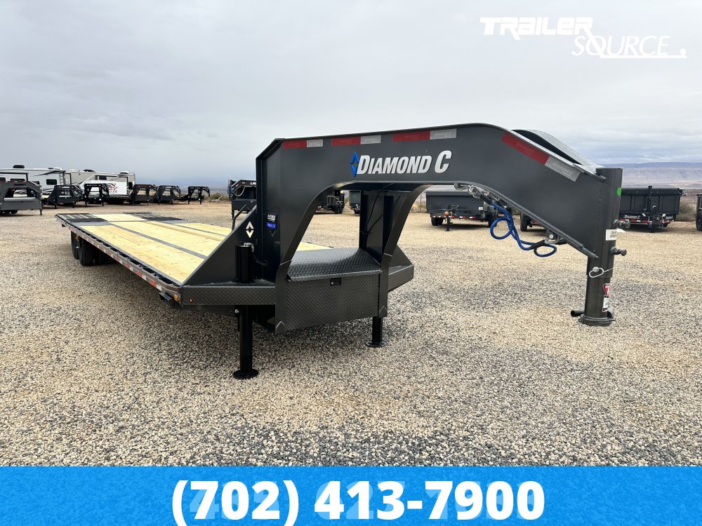 8.5x40 Diamond C FMAX HDT 40' 25K Hydraulic Dovetail Gooseneck