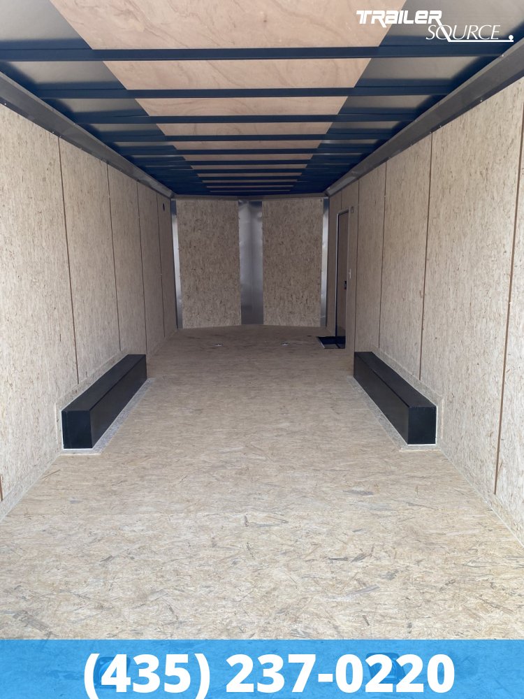 8.5x24 Look ST DLX 7'0" Interior 10K Tandem Axle Enclosed Cargo