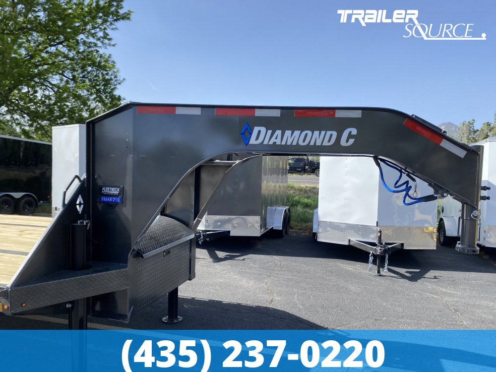 8.5x35 Diamond C FMAX-HDT 210 25K Hydraulic Dovetail Gooseneck