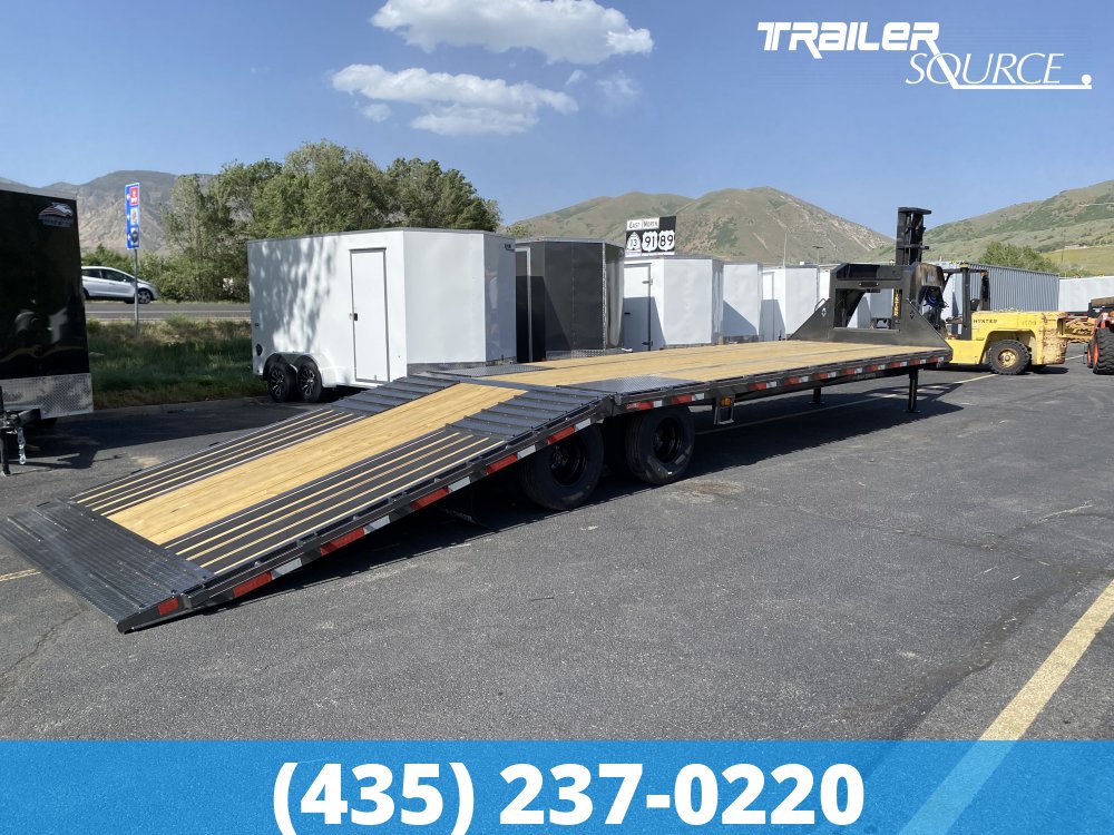 8.5x35 Diamond C FMAX-HDT 210 25K Hydraulic Dovetail Gooseneck