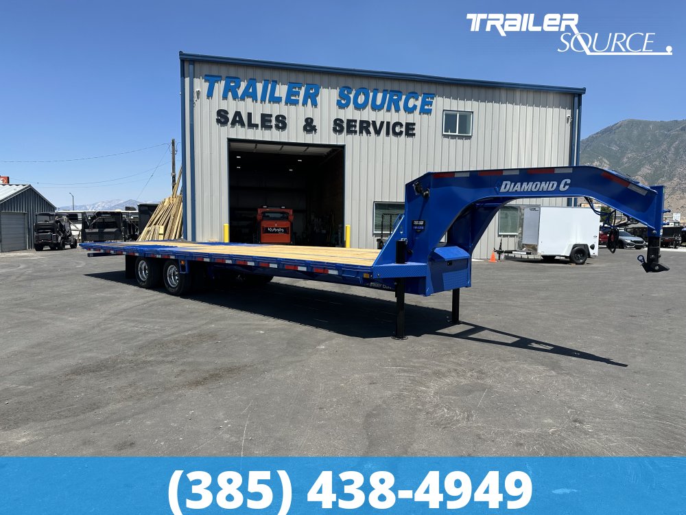 8.5x32 Diamond C FMAX-HDT 210 Pacesetter 25K Hydraulic Dovetail Gooseneck