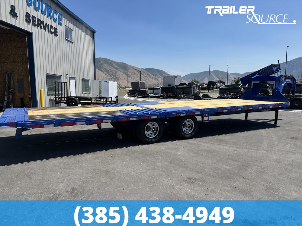8.5x32 Diamond C FMAX-HDT 210 Pacesetter 25K Hydraulic Dovetail Gooseneck