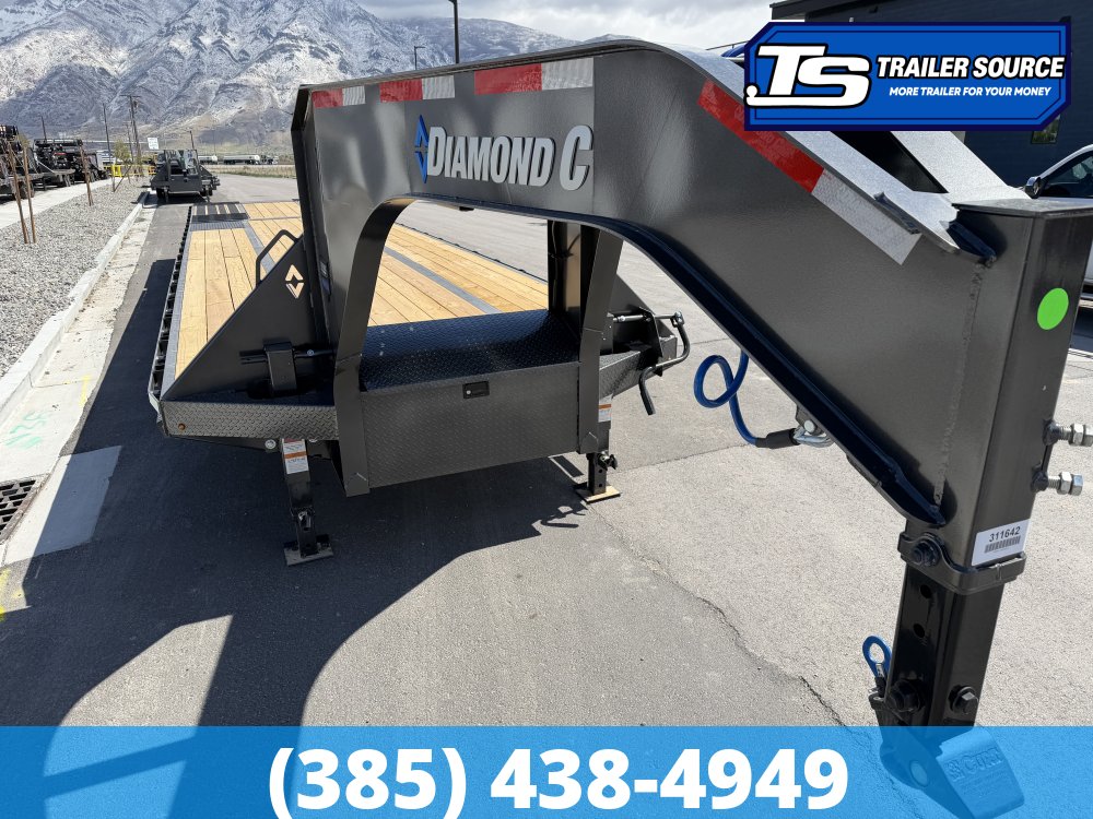 8.5x40 Diamond C FMAX-HDT 210 Gooseneck Hydraulic Dovetail Equipment Trailer - 25K GVWR -
