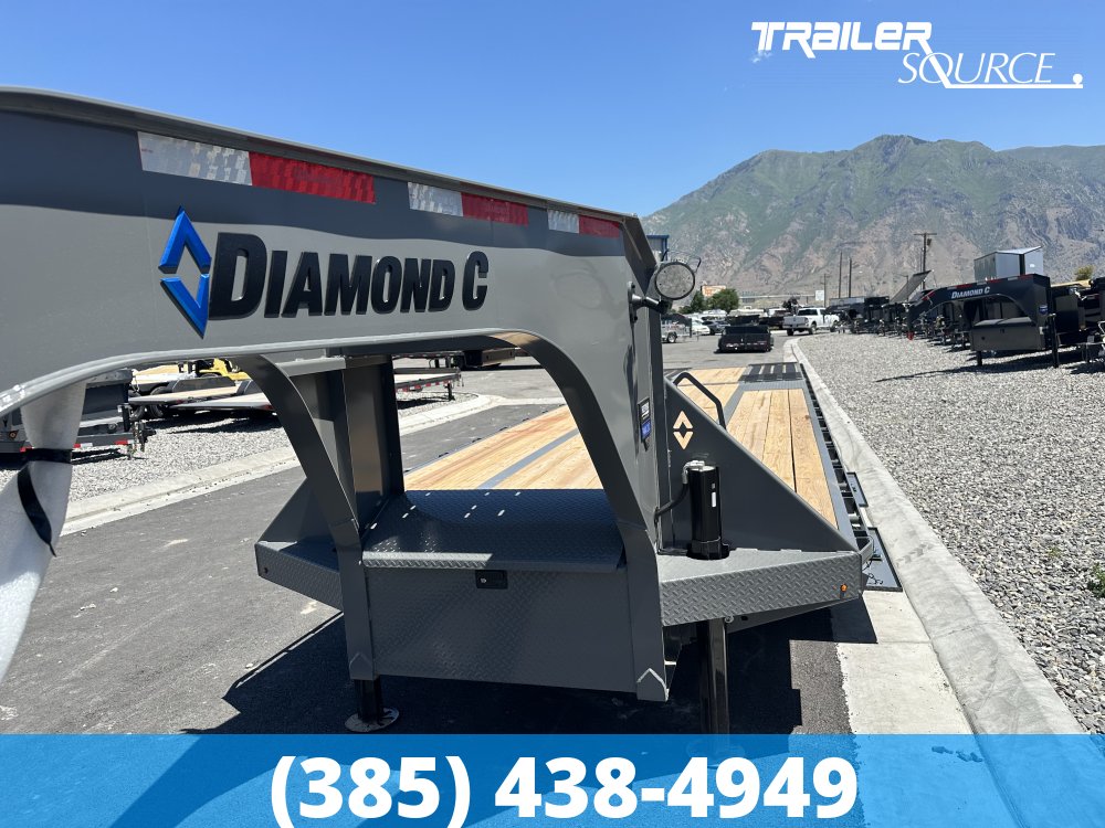 8.5x35 Diamond C FMAX-HDT 212 Pacesetter 25.9K Hydraulic Dovetail Gooseneck