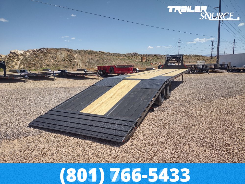 8.5x40 Maxx-D YDX 40' 30K Hydraulic Dovetail Gooseneck