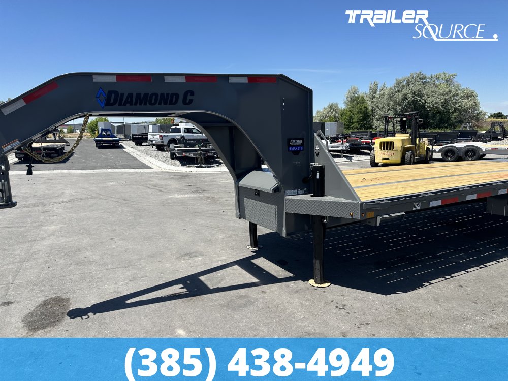 8.5x35 Diamond C FMAX-HDT 212 25.9K Hydraulic Dovetail Gooseneck