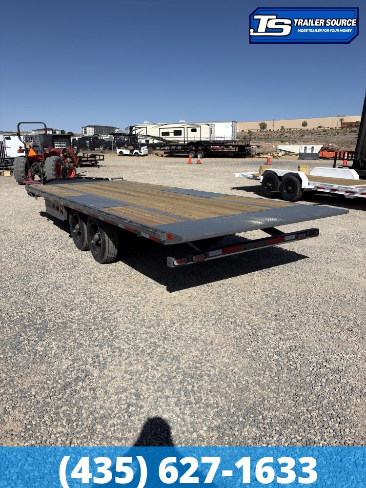 8.5x22 Diamond C DET 210 Deckover Tilt Trailer - 23K GVWR - Hydraulic Jack(s), Winch Plate