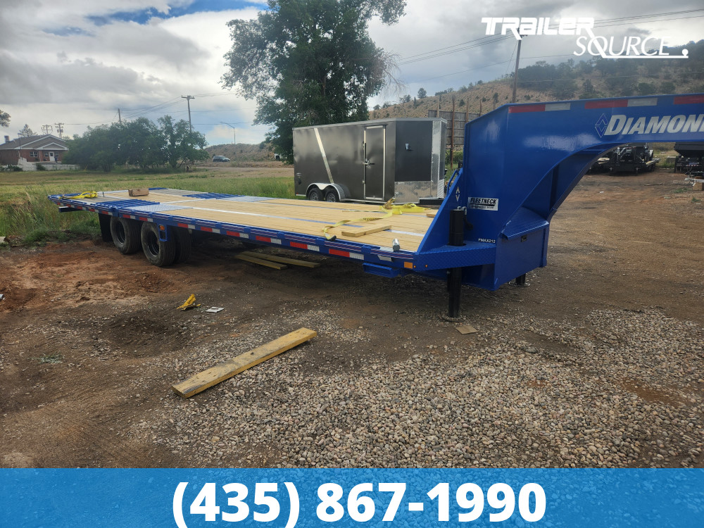 8.5x32 Diamond C FMAX HDT 32' 25.9K Hydraulic Dovetail Gooseneck