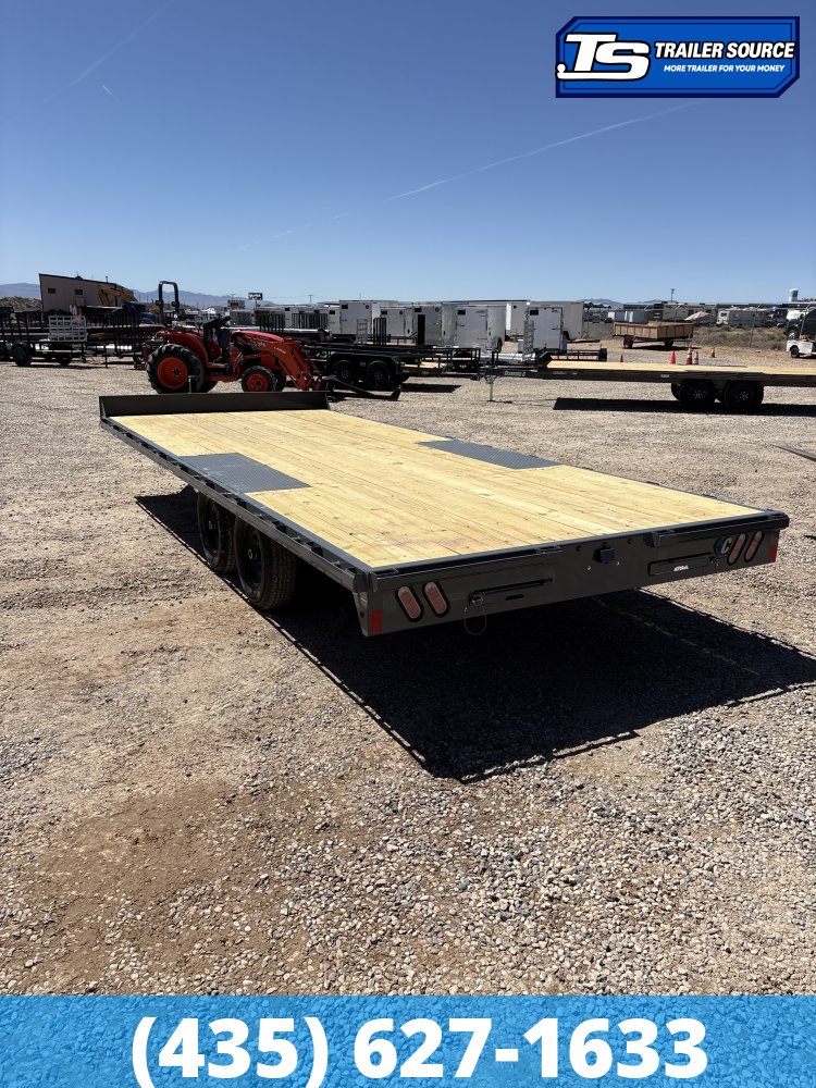 8.5x20 Diamond C GDD 206 Deckover Equipment Trailer - 10K GVWR -