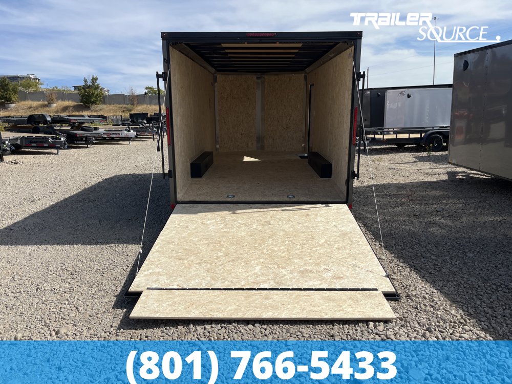 8.5x18 Look ST DLX 7'0" Interior 7K Tandem Axle Enclosed Cargo