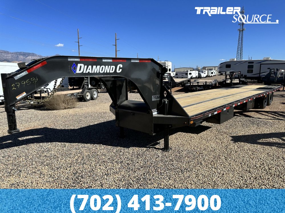 8.5x40 Diamond C FMAX HDT 40' 25.9K Hydraulic Dovetail Gooseneck