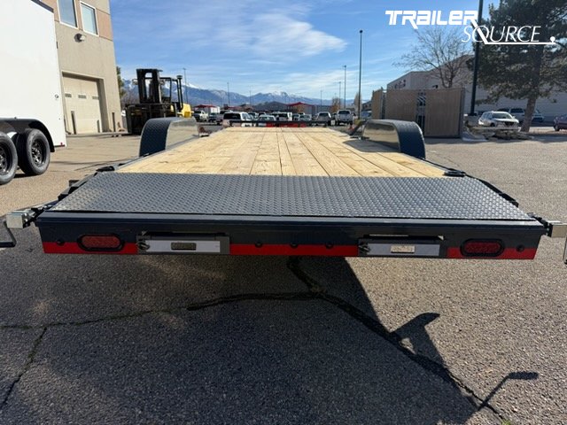 7x24 Lamar CC  10K Car Hauler