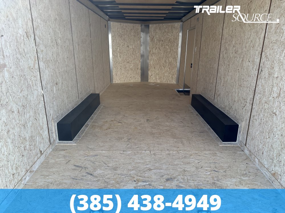 8.5x20 Look ST DLX 7'0" Interior 10K Tandem Axle Enclosed Cargo