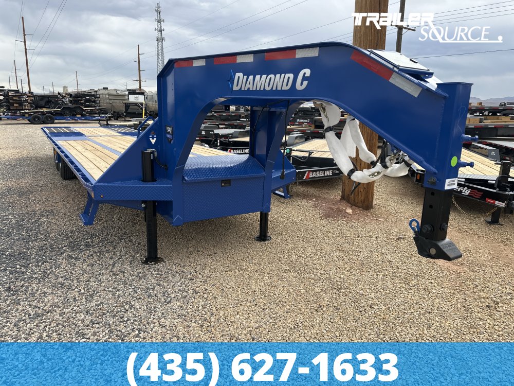 8.5x32 Diamond C FMAX-HDT 212 25.9K Hydraulic Dovetail Gooseneck
