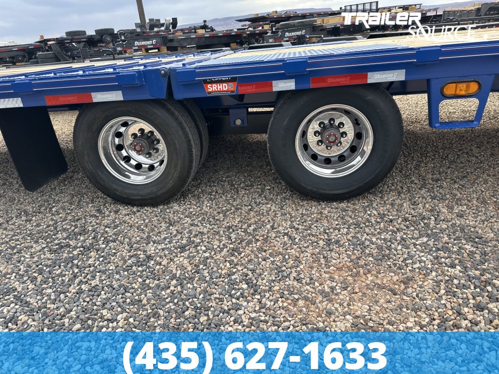 8.5x32 Diamond C FMAX-HDT 212 25.9K Hydraulic Dovetail Gooseneck