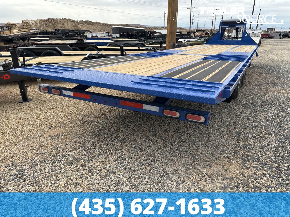 8.5x32 Diamond C FMAX-HDT 212 25.9K Hydraulic Dovetail Gooseneck