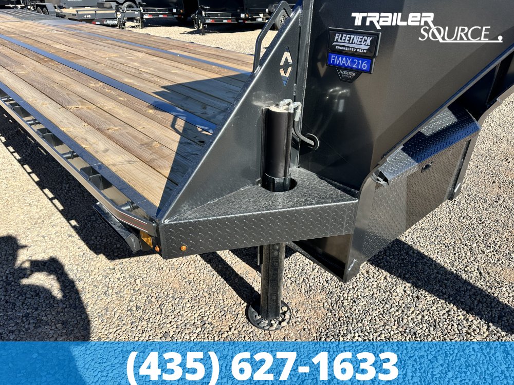 8.5x40 Diamond C FMAX-HDT 216 Pacesetter 40K Hydraulic Dovetail Gooseneck