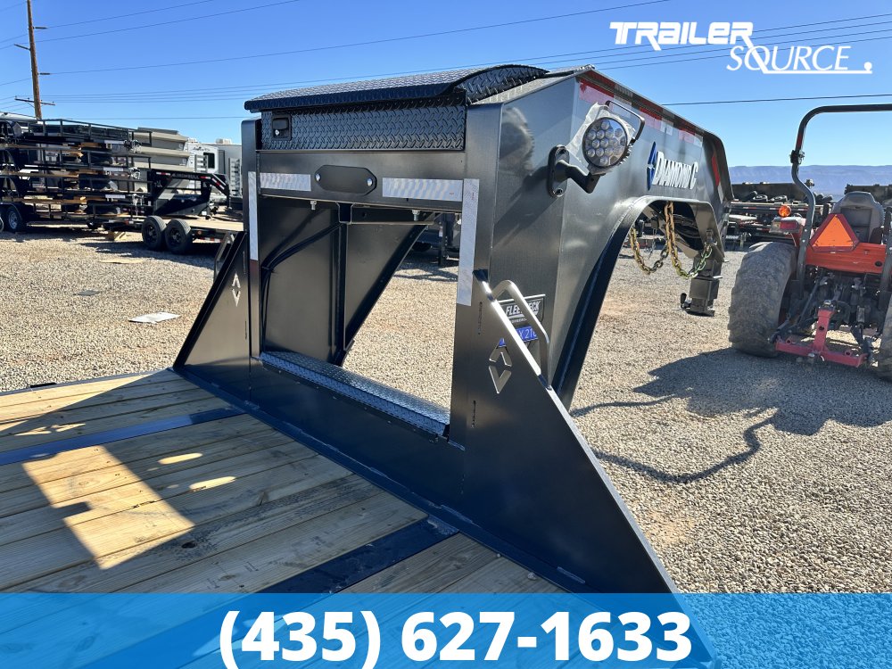 8.5x40 Diamond C FMAX-HDT 216 Pacesetter 40K Hydraulic Dovetail Gooseneck