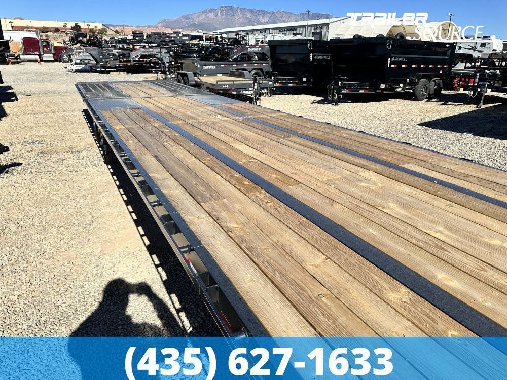 8.5x40 Diamond C FMAX-HDT 216 Pacesetter 40K Hydraulic Dovetail Gooseneck