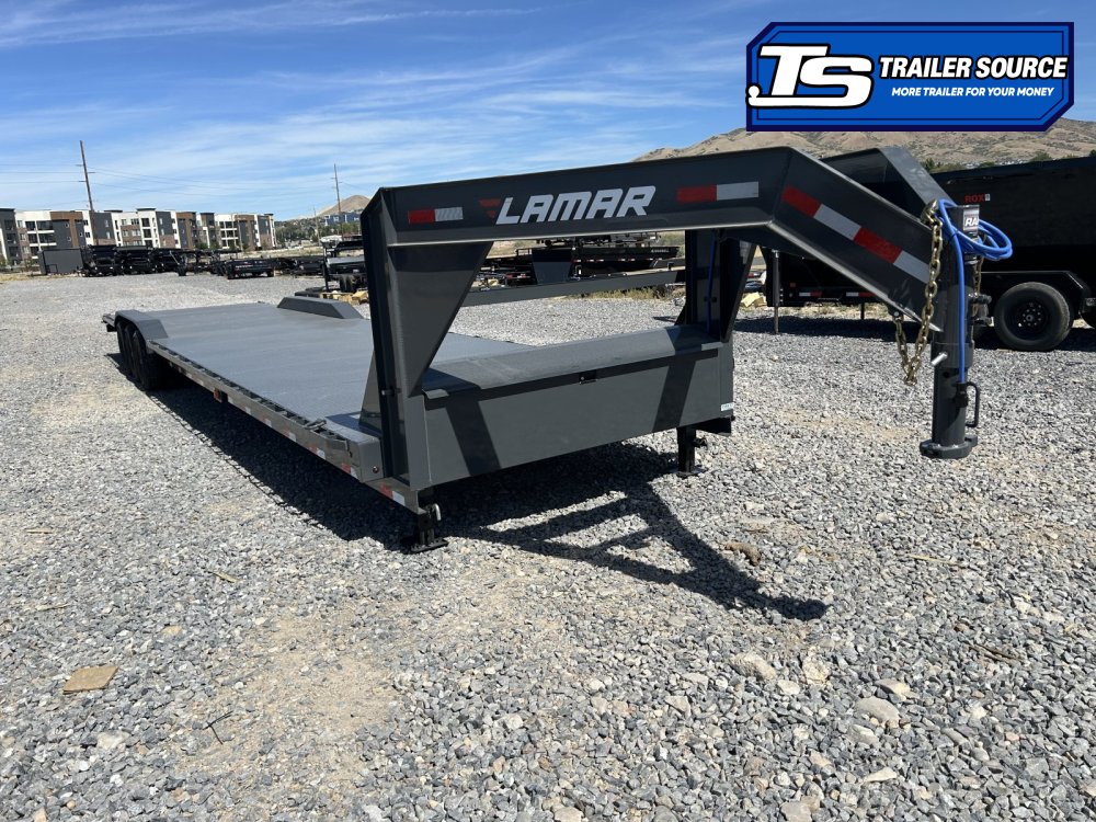 8.5x40 Lamar H8 Gooseneck Wide Body w/ Drive Over Fenders Equipment