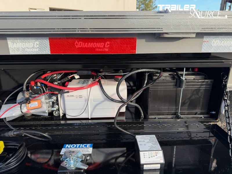 8.5x24 Diamond C DET 207 Deckover Tilt