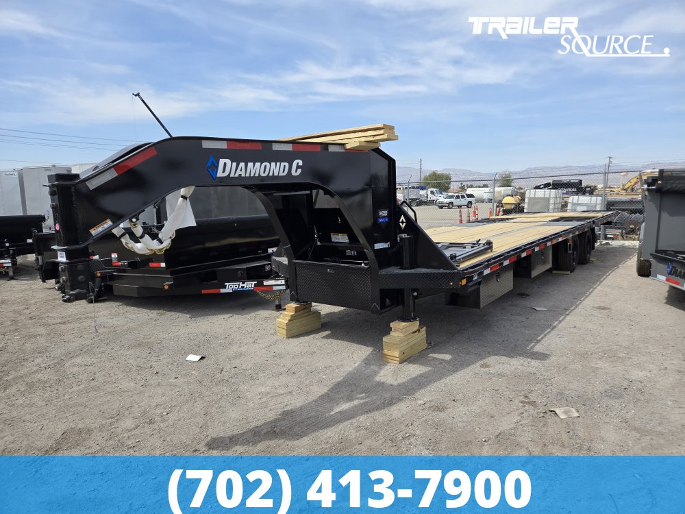 8.5x32 Diamond C FMAX-HDT 216 40K Hydraulic Dovetail Gooseneck