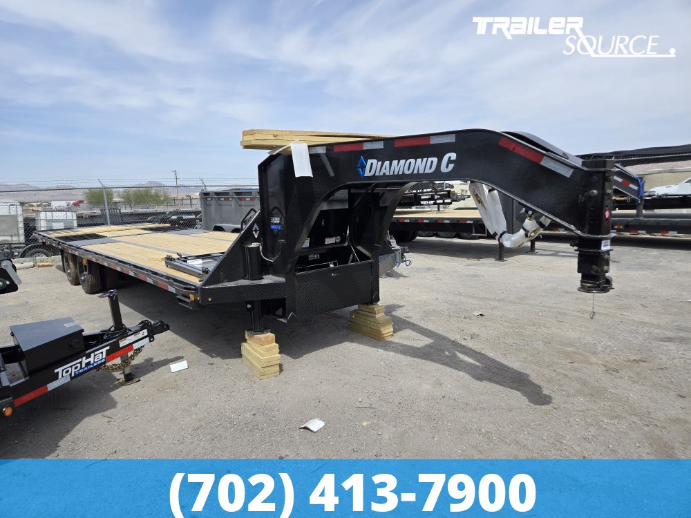 8.5x32 Diamond C FMAX-HDT 216 40K Hydraulic Dovetail Gooseneck