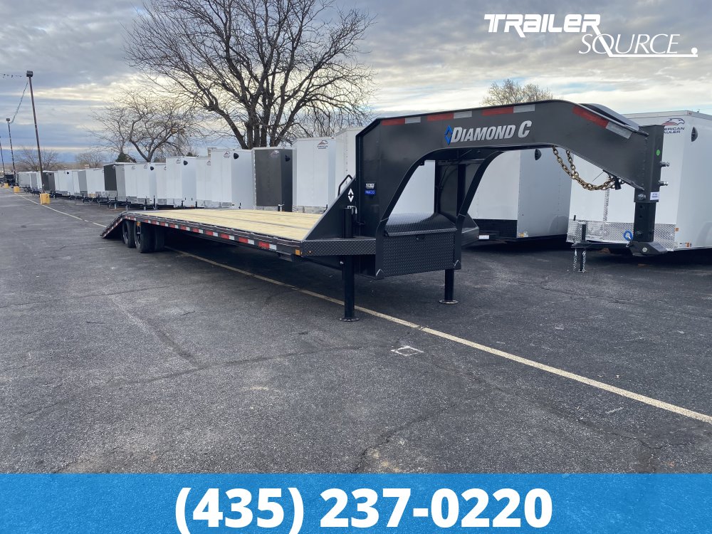 8.4x40 Diamond C FMAX-HDT 212 25.9K Hydraulic Dovetail Gooseneck