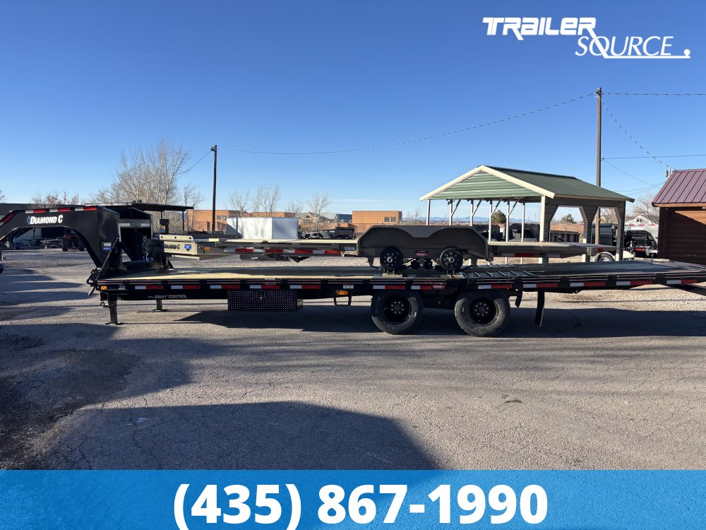 8.5x30 Diamond C FMAX-HDT 210 25K Hydraulic Dovetail Gooseneck