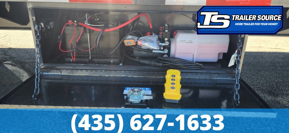 8.5x35 Diamond C FMAX-HDT 212 Gooseneck Hydraulic Dovetail Equipment Trailer - 25.9K GVWR - ABS Brakes, Aluminum Outer Wheels, Hydraulic Jack(s)