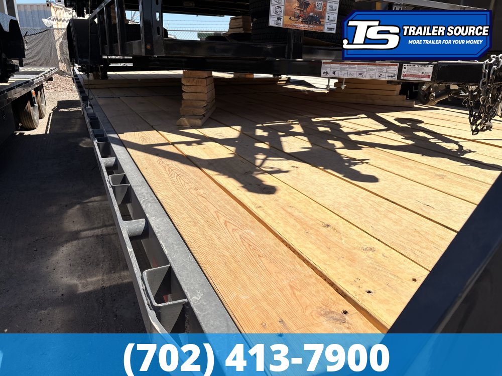 8.5x36 Lamar FD Gooseneck Equipment Trailer - 25K GVWR - Max Ramps