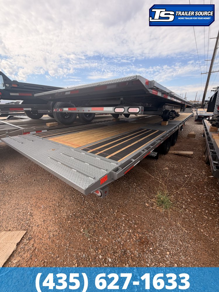8.5x35 Diamond C FMAX-HDT 210 Gooseneck Hydraulic Dovetail Equipment Trailer - 25K GVWR -