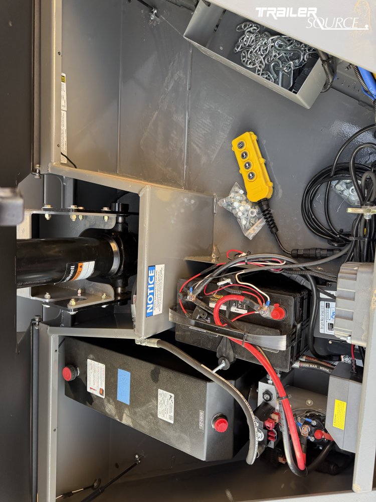 7x14 Diamond C LPT 207 Pacesetter Pkg Dump Trailer - 32" Sides - 15.5K GVWR Board Brackets, Hydraulic Jack(s), Solar Panel, Stabilizer Jacks