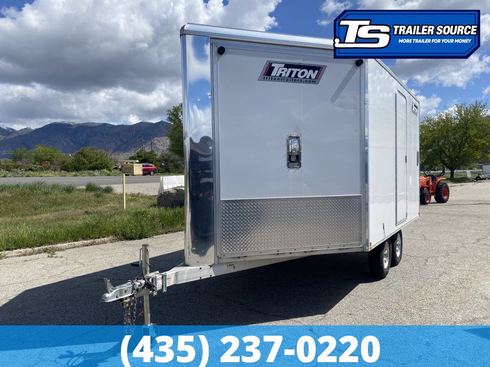 8.5x21 Triton ENCLOSED Snowmobile