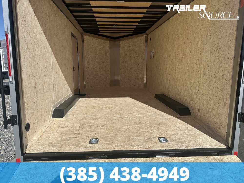 8.5x16 Look Element SE 7'0" Interior 10K Tandem Axle Enclosed Cargo