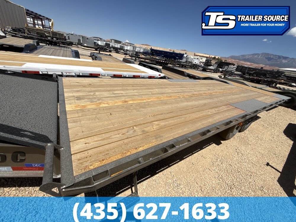 8.5x20 Diamond C DEC 207 Deckover Equipment Trailer -  15.5K GVWR -