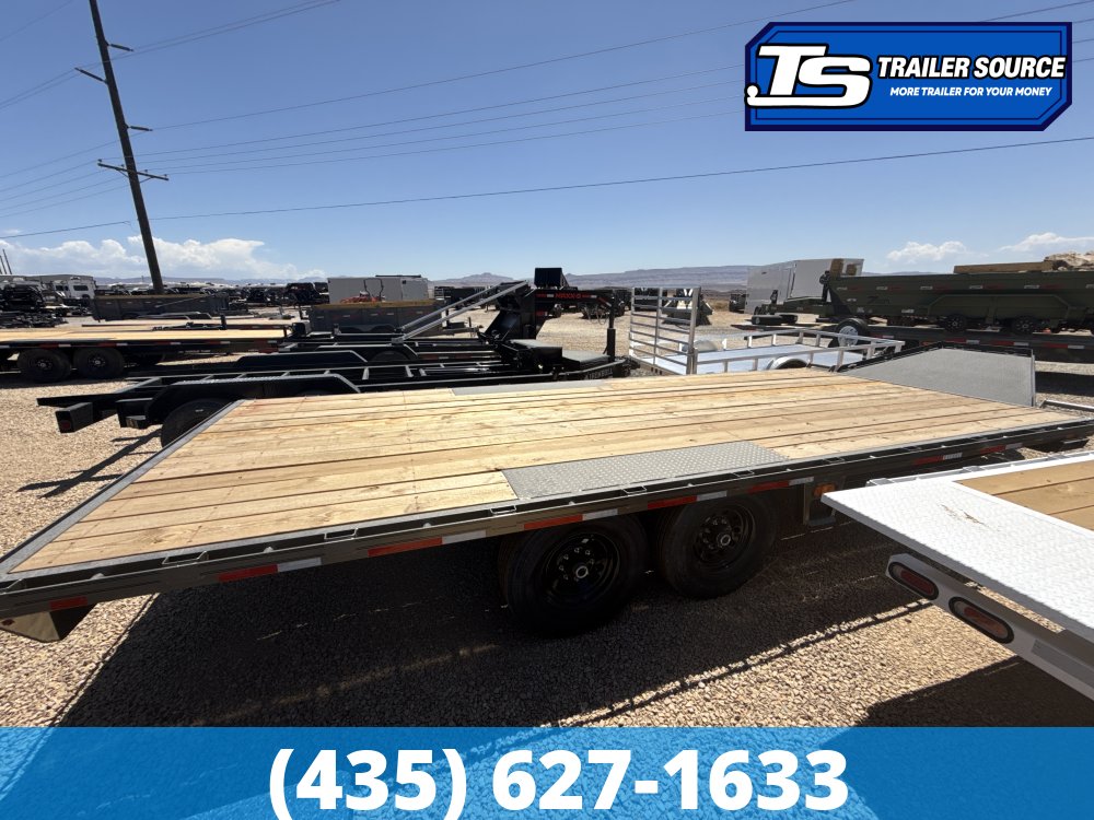 8.5x20 Diamond C DEC 207 Deckover Equipment Trailer -  15.5K GVWR -