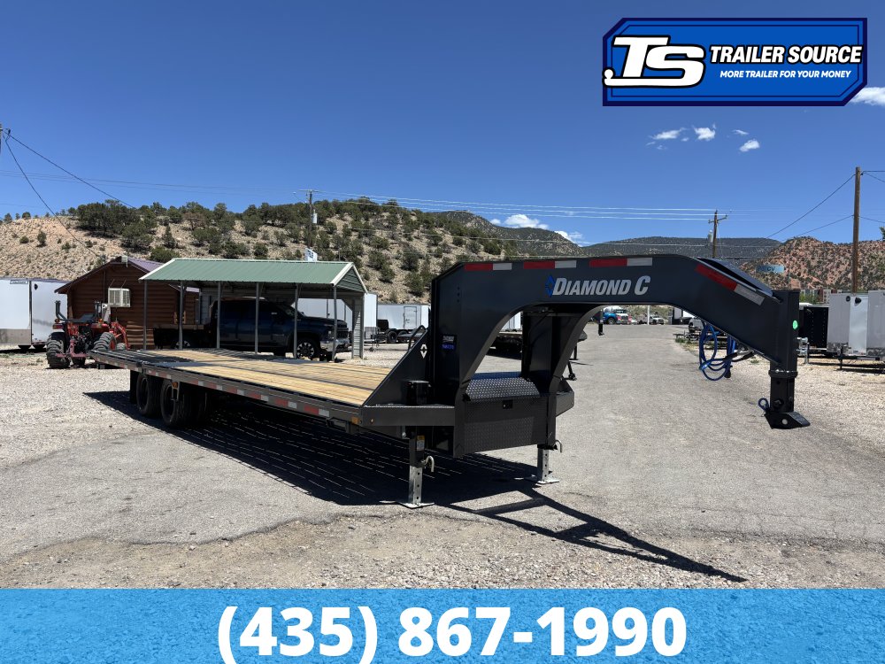 8.5x32 Diamond C FMAX-HDT 210 Gooseneck Hydraulic Dovetail Equipment