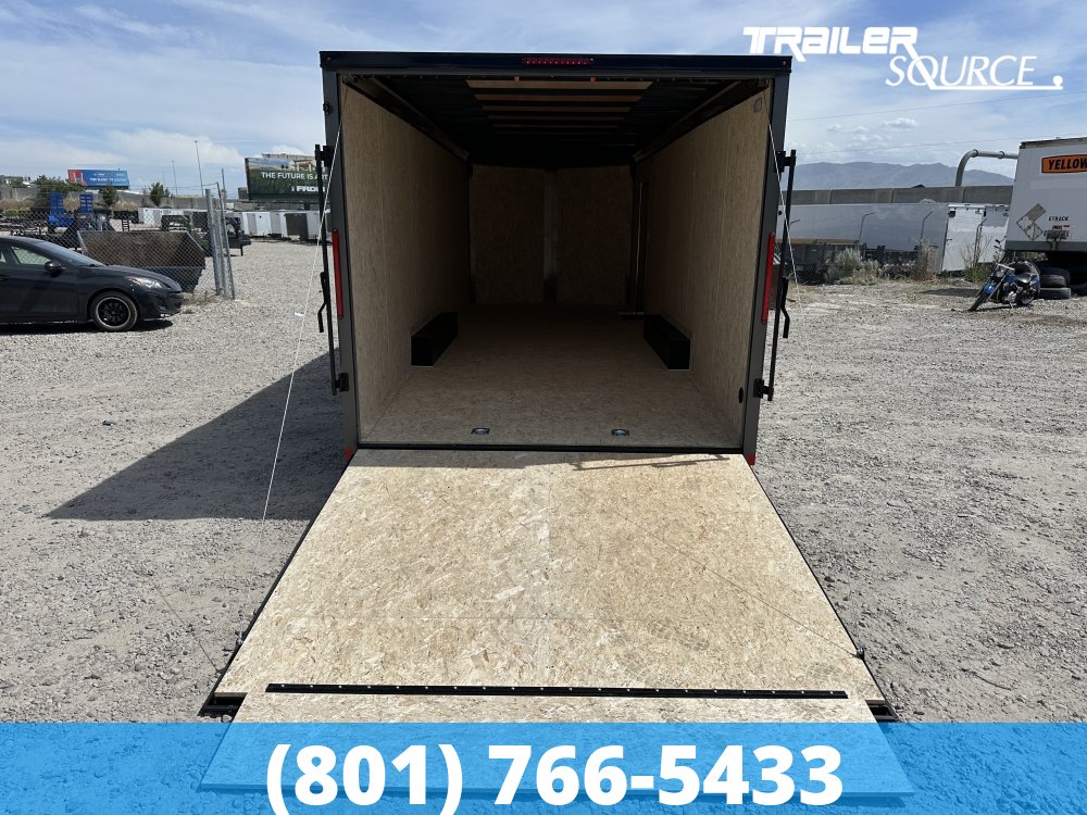 8.5x24 Look ST DLX 7'0" Interior 10K Tandem Axle Enclosed Cargo