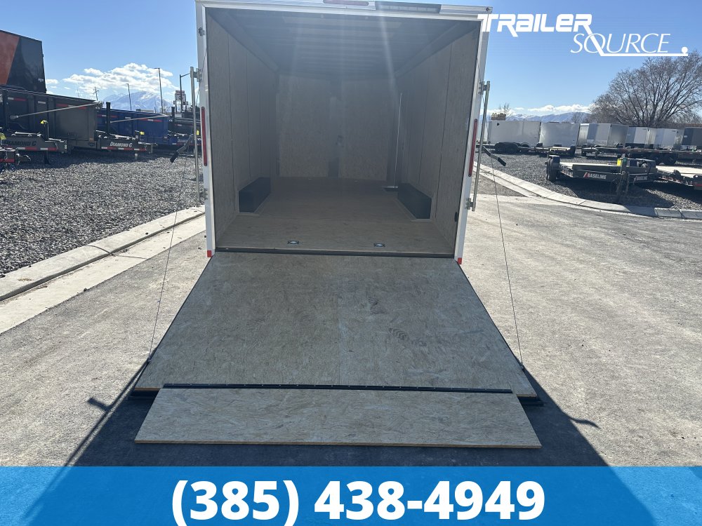 8.5x20 Look ST DLX 7'0" Interior 10K Tandem Axle Enclosed Cargo