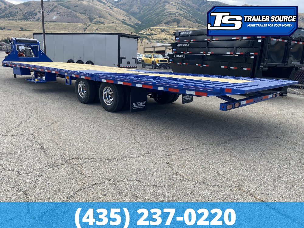 8.5x40 Diamond C FMAX-HDT 212 Pacesetter Pkg Pacesetter Pkg Gooseneck Hydraulic Dovetail Equipment Trailer - 25.9K GVWR - Alloy Wheels, Pacesetter Edition