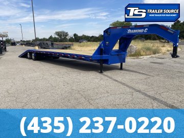 8.5x40 Diamond C FMAX-HDT 212 Pacesetter Pkg Pacesetter Pkg Gooseneck Hydraulic Dovetail Equipment Trailer - 25.9K GVWR - Alloy Wheels, Pacesetter Edition