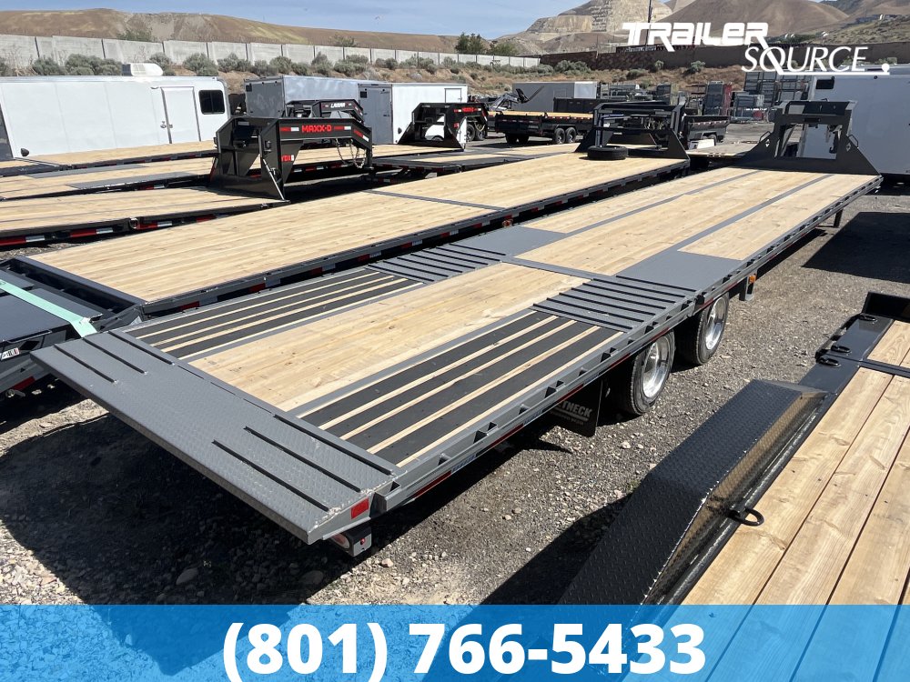 8.5x40 Diamond C FMAX HDT Gooseneck Hydraulic Dovetail 40' 40K Hydraulic Dovetail Gooseneck