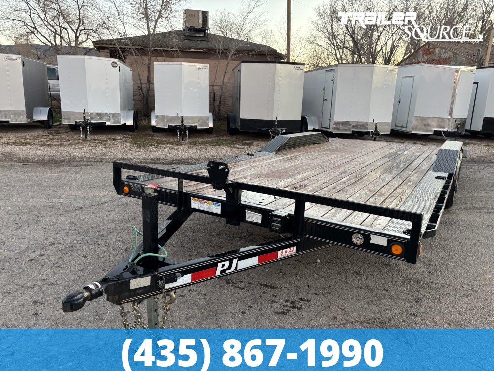 8.5x22 PJ Trailers Flatbed Car Hauler