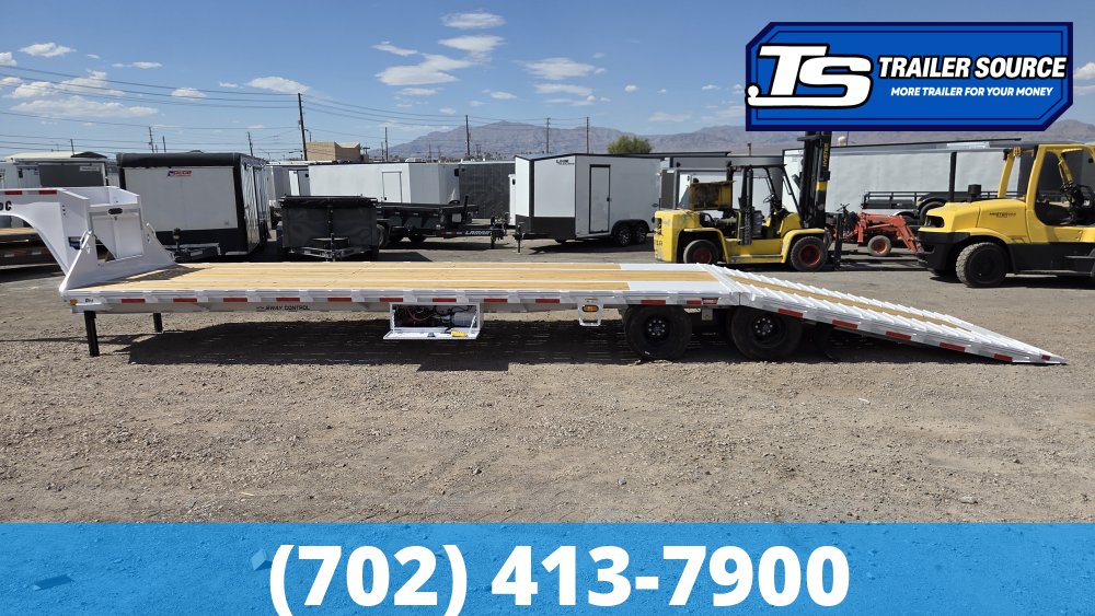 8.5x38 Diamond C FMAX-HDT 212 Gooseneck Hydraulic Dovetail Equipment Trailer - 25.9K GVWR - Hydraulic Jack(s)