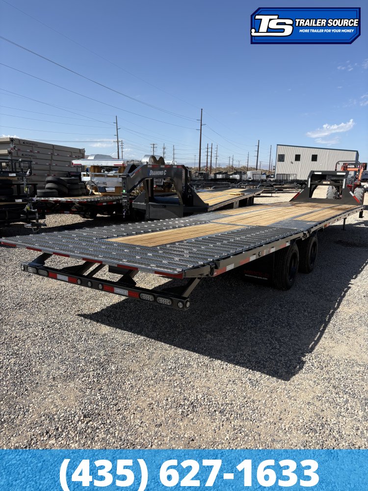 8.5x36 Maxx-D YDX Gooseneck Hydraulic Dovetail Equipment Trailer - 30K GVWR - Hydraulic Jack(s)