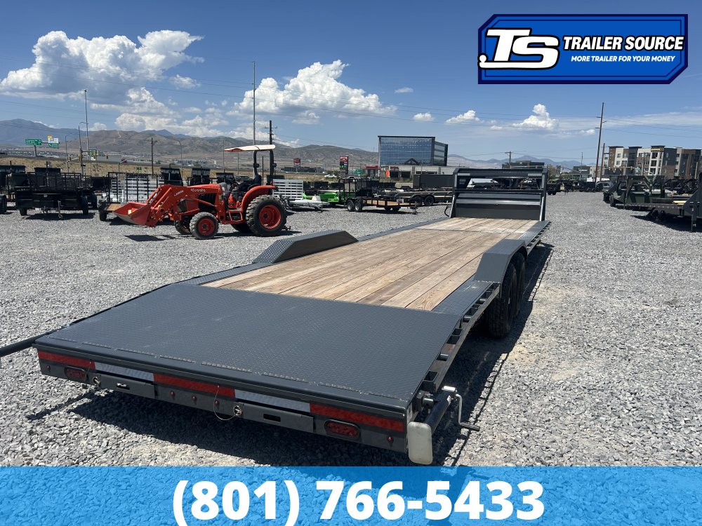 8.5x36 Lamar H8 Gooseneck Wide Body w/ Drive Over Fenders Equipment Trailer - 14K GVWR -
