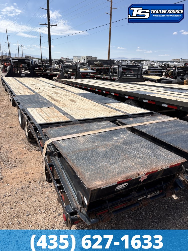 8.5x40 PJ Trailers Gooseneck Air Ride Equipment Trailer - 25.9K GVWR - Air Ride